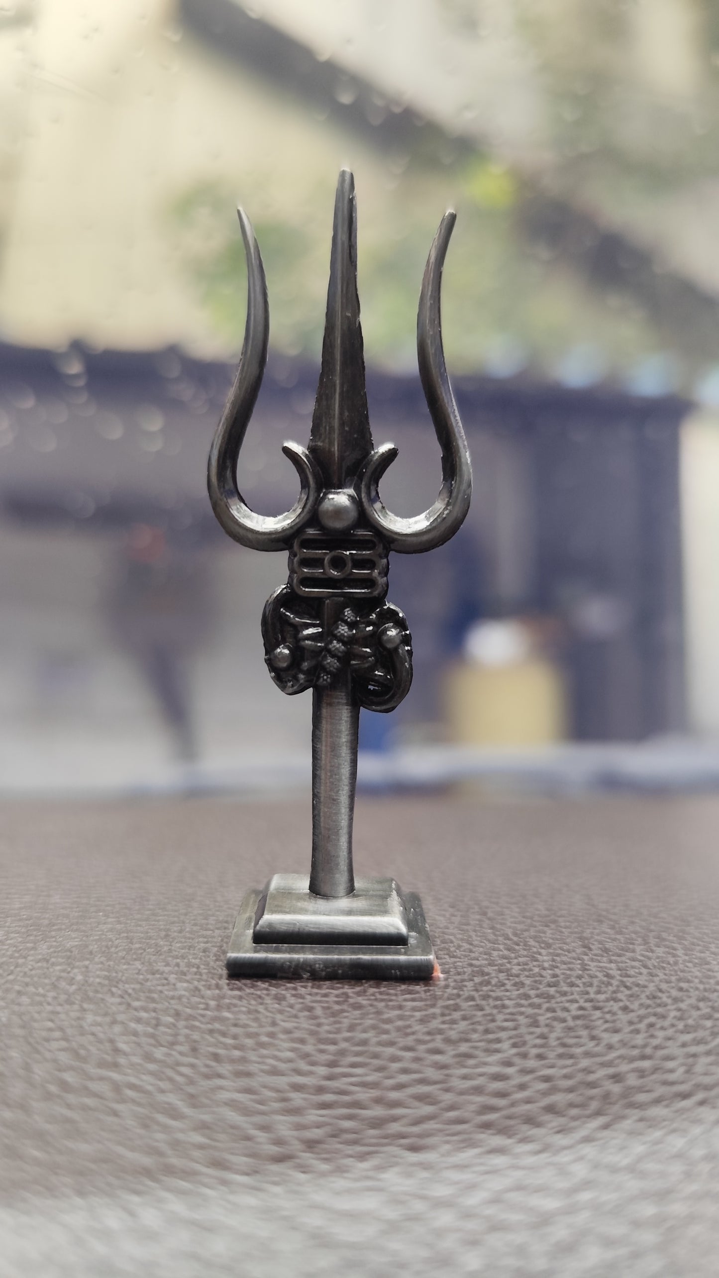 Om Trishul Metal Idol