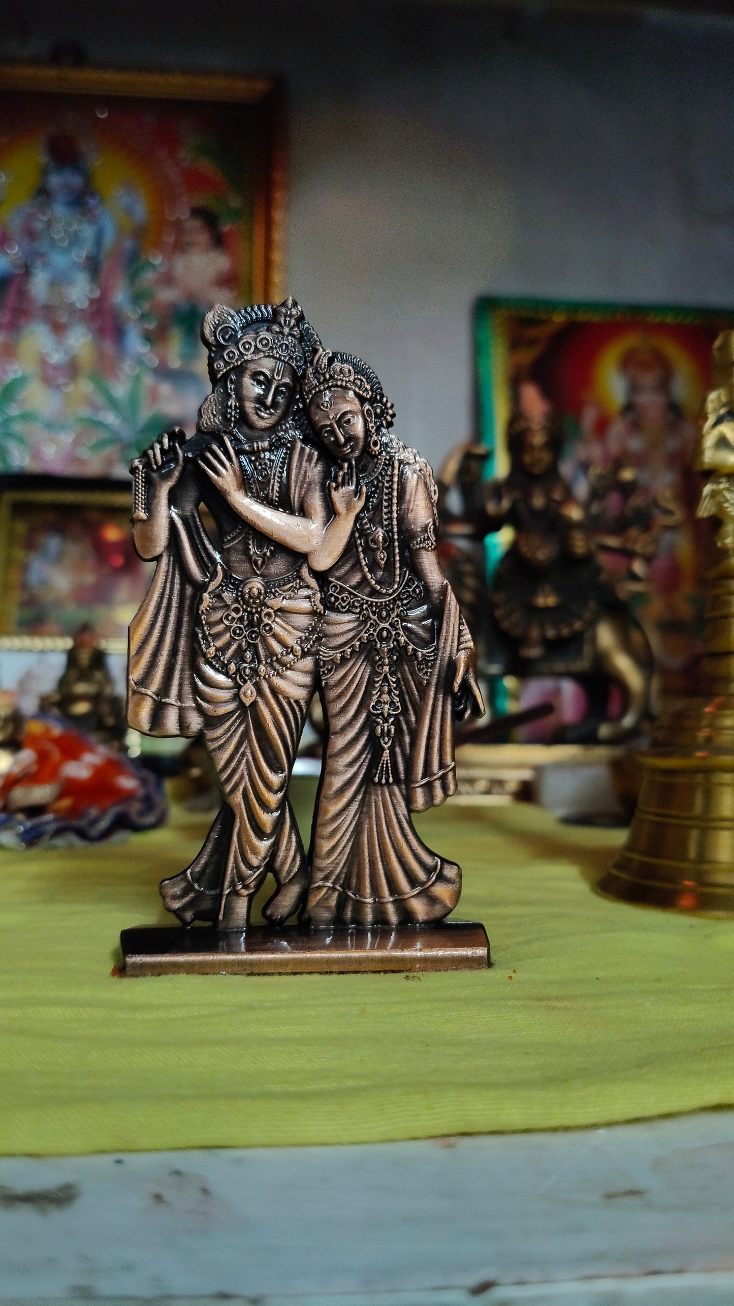 Resin Radha Krishna Statue for car Dashboard & murti for Gift for Anniversary, Car Decor Idols - 5 inch